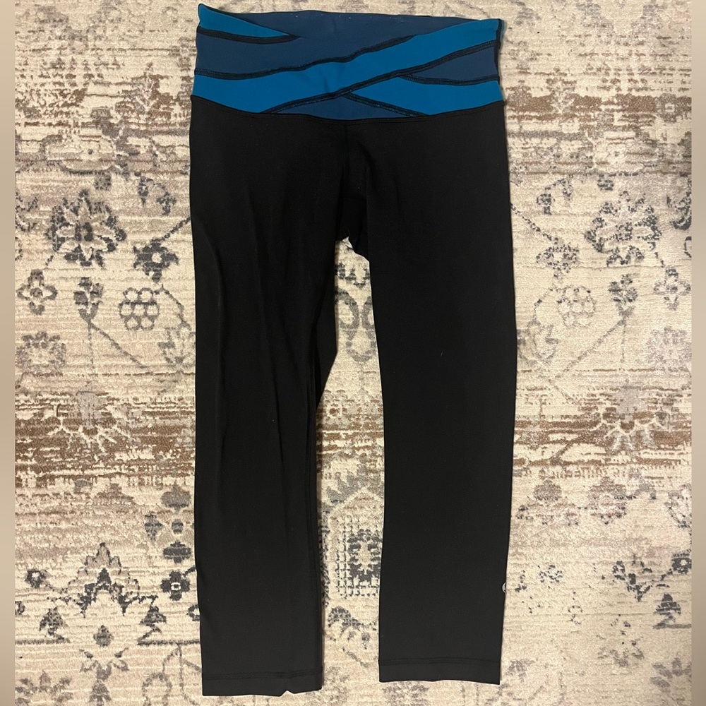 Lululemon cropped leggings